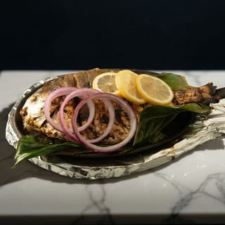 Banana Leaf Sizzler Fish